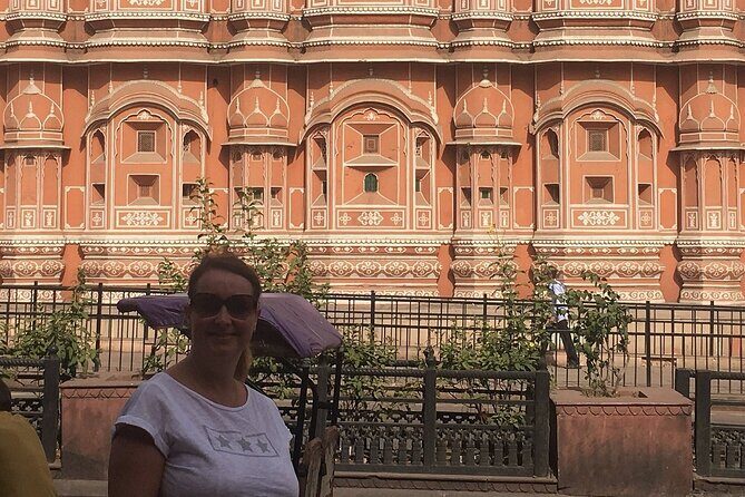 Private Jaipur Full-Day Tour with Block Printing - Hawa Mahal: classic photos with time to slow down