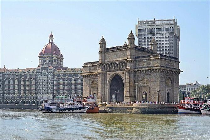 Private Mumbai City Tour with Transport - Pickup, vehicle comfort, and getting through traffic without stress