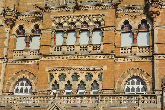 Private Mumbai Sightseeing Tour (Traveller's Choice Award Winner) - Oval Maidan, High Court Area, and University Surroundings: The City’s Power Lines