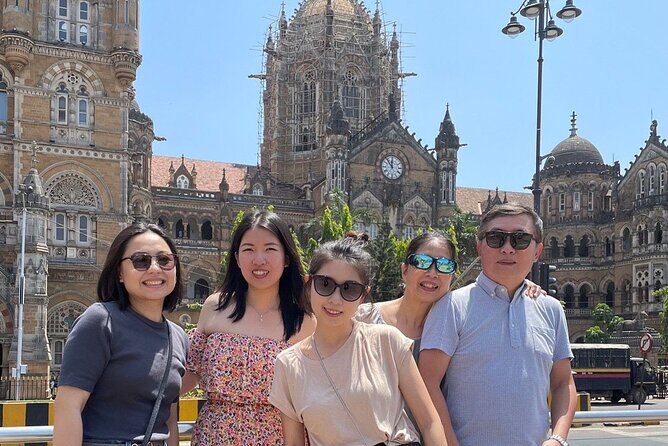Private Mumbai Sightseeing Tour(Travellers Choice Award Winner) - Getting your bearings with Gateway-to-Temples momentum
