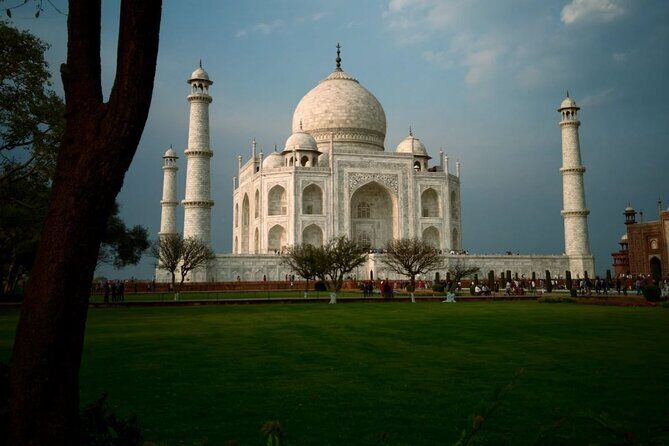 Private Sunrise Taj Mahal & Agra Tour from Delhi by Luxury Car - Private Sunrise Taj Mahal and Agra Fort: The Big Selling Point