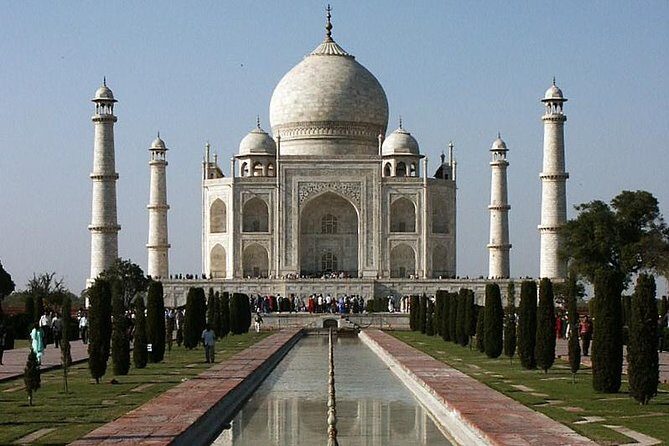 Private Taj Mahal at Sunrise and Agra Day Tour from Delhi - Drivers, guides, and the human touch that makes or breaks sunrise days