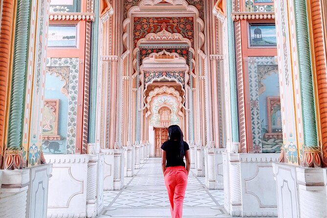 Private Tour of Jaipur's Most Instagrammable & Photogenic Spots - Patrika Gate: the morning corridor shot you’ll want twice
