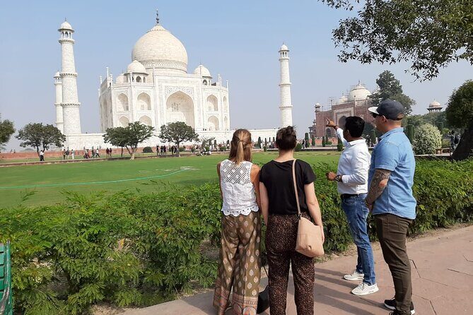 Taj Mahal, Agra Fort & Baby Taj Tour from Delhi - All Inclusive - Private guide attention: what you actually get during the day