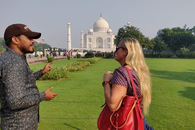 Taj Mahal, Agra Fort & Baby Taj Tour from Delhi - All Inclusive - Price and logistics: what $100 per person really buys